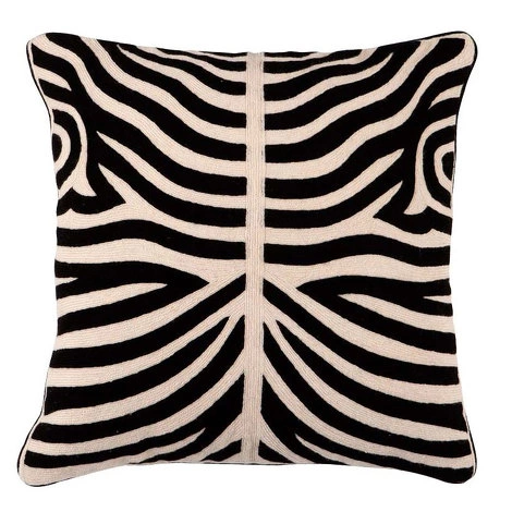 Подушка Zebra Black от EICHHOLTZ, EH.CSH.ACC.526