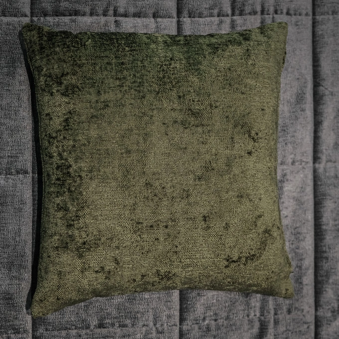 Подушка декоративная отделка ткань кат.5 col. Velour VS 15 от MOD INTERIORS, MDI.CSH.SL.134, 1-я фотография