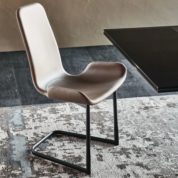 Стул Flamingo Cantilever от CATTELAN ITALIA, CT.CH.CT.1079, 1-я фотография